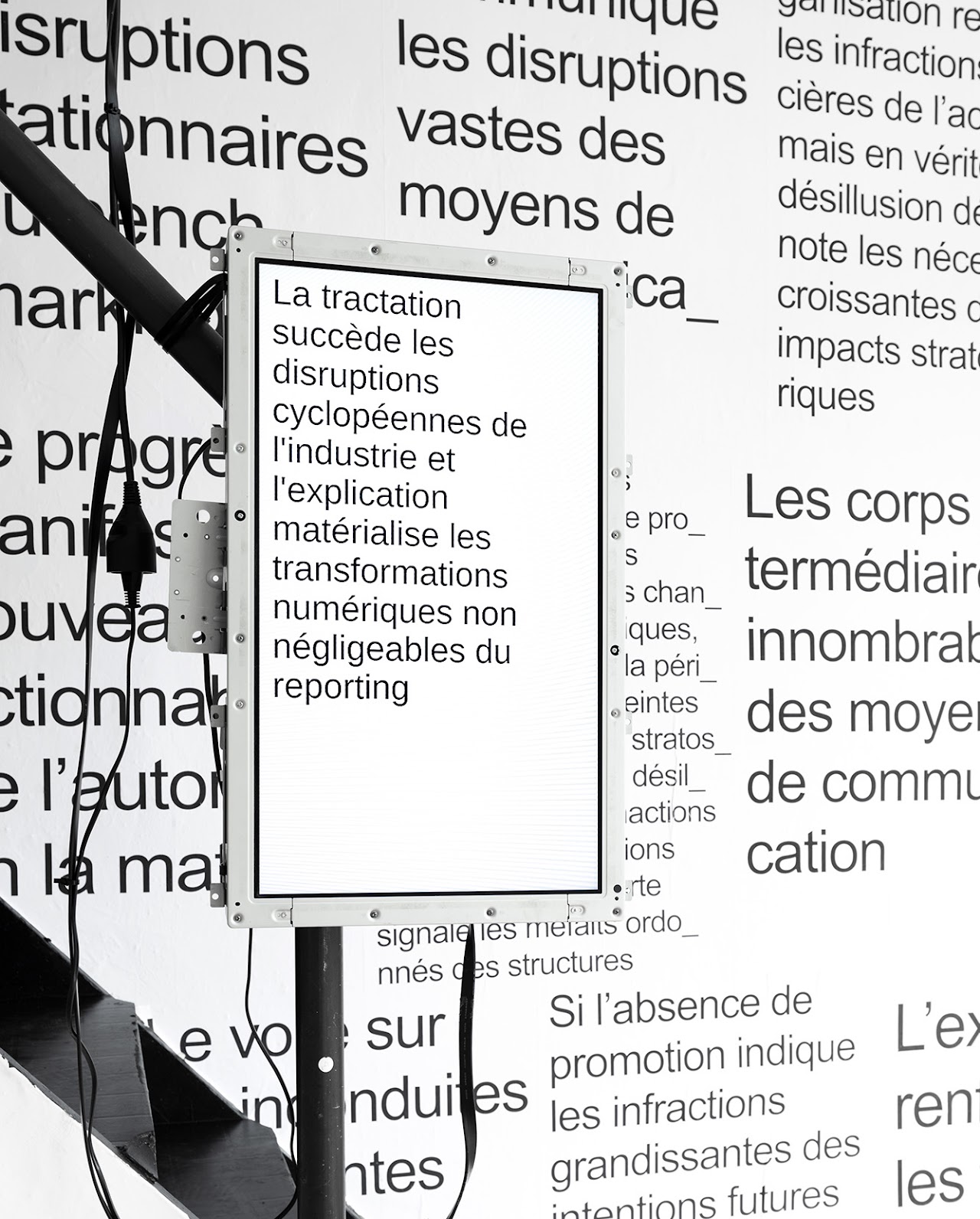 Laurent Lacotte, Poster, Slogan, Indira Béraud, Thomas Guillemet, The Window, Point Contemporain, Beware Magazine